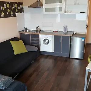 Walk Distance To Mokotow Business Park Warszawa